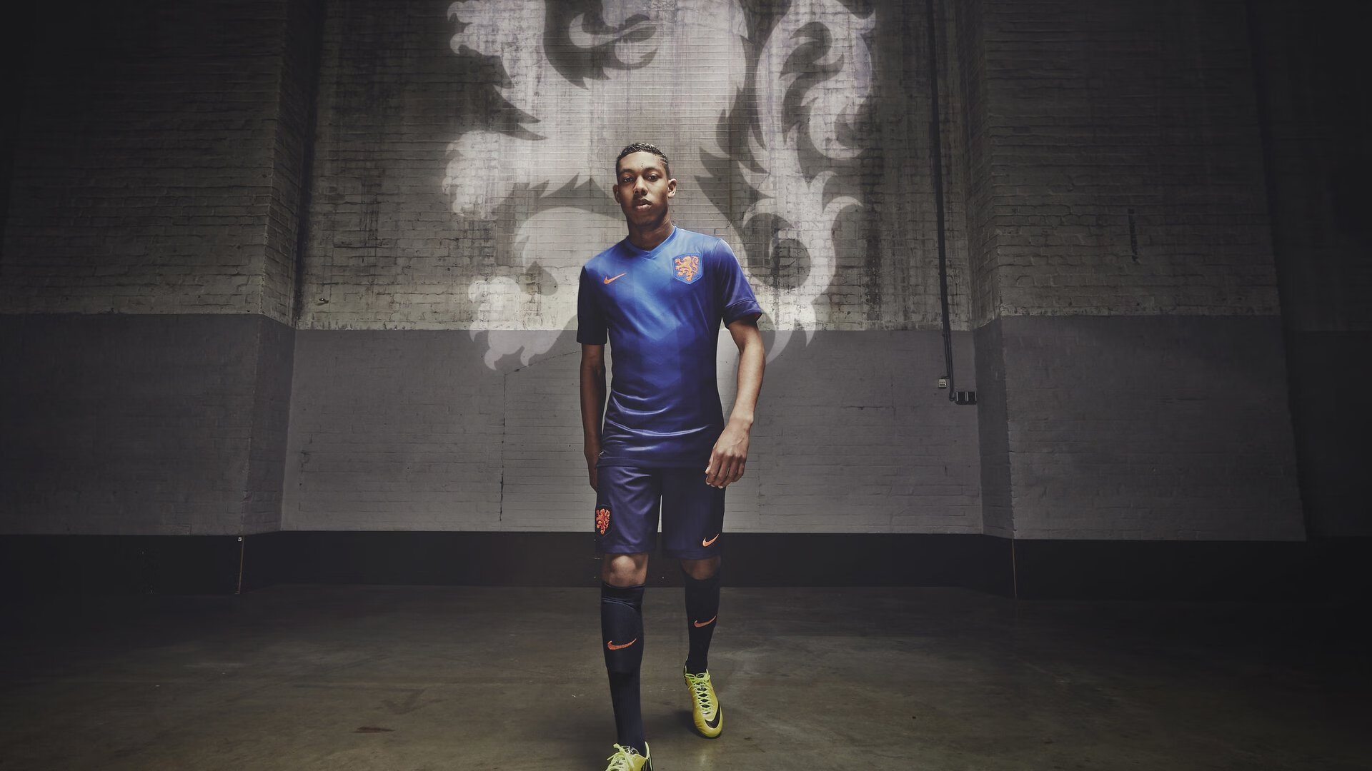 Ming巅峰对决，德布劳内与80激战瑞士队分钟，连败胜负难料！